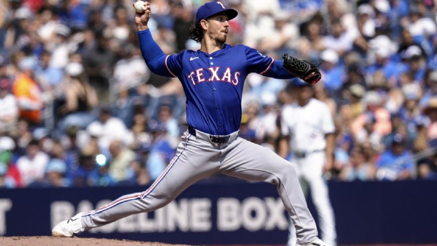 Royals acquire RHP Michael Lorenzen from Rangers for minor league lefty Walter Pennington