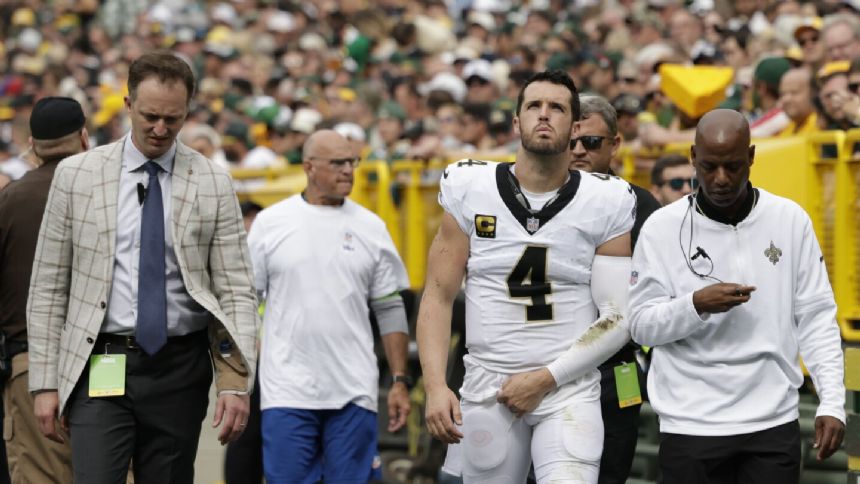 Saints QB Derek Carr starts against Tampa Bay one week after his shoulder  injury, Sports