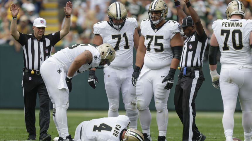 Alvin Kamara Shows Up at Saints Practice Wearing Different Number