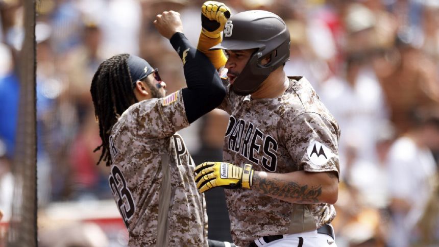 Sanchez and Snell lead the Padres to a 5-3 win over the Rangers for a 3-game sweep