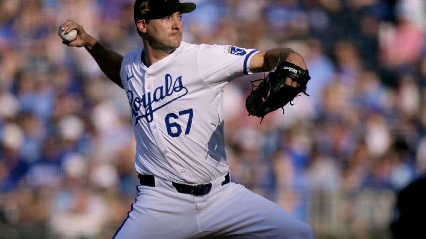 Seth Lugo claims AL-leading 7th win as the Royals beat A's 5-3 and move 9 games over .500