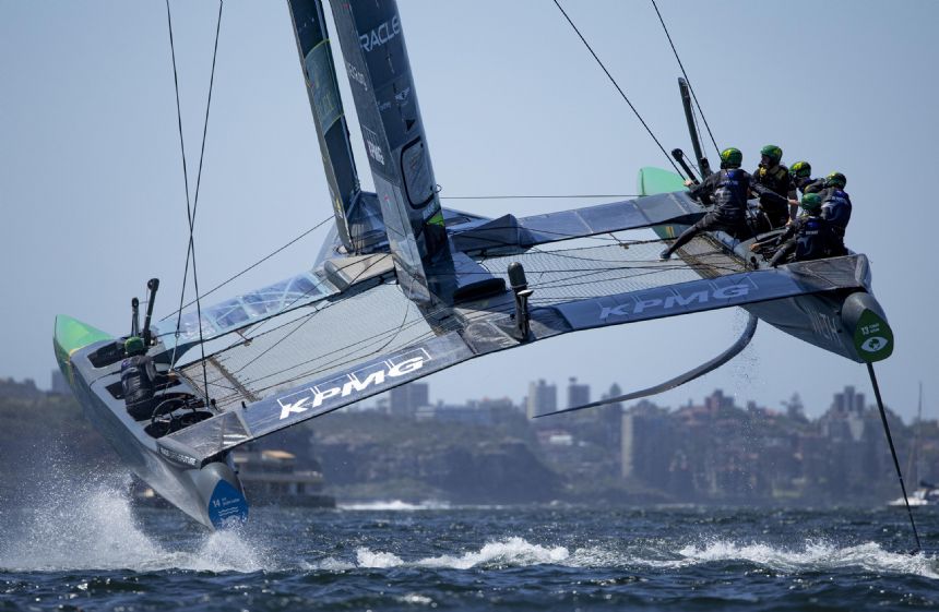 Slingsby aims Flying Roo toward Sydney Harbor hat trick