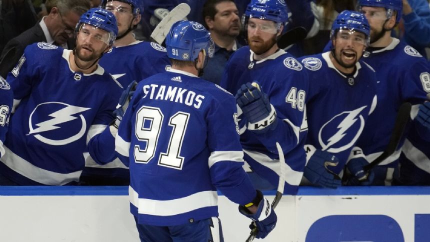 Stamkos has 3 goals and an assist, Kucherov adds 3 assists as Lightning beat Blue Jackets 5-2