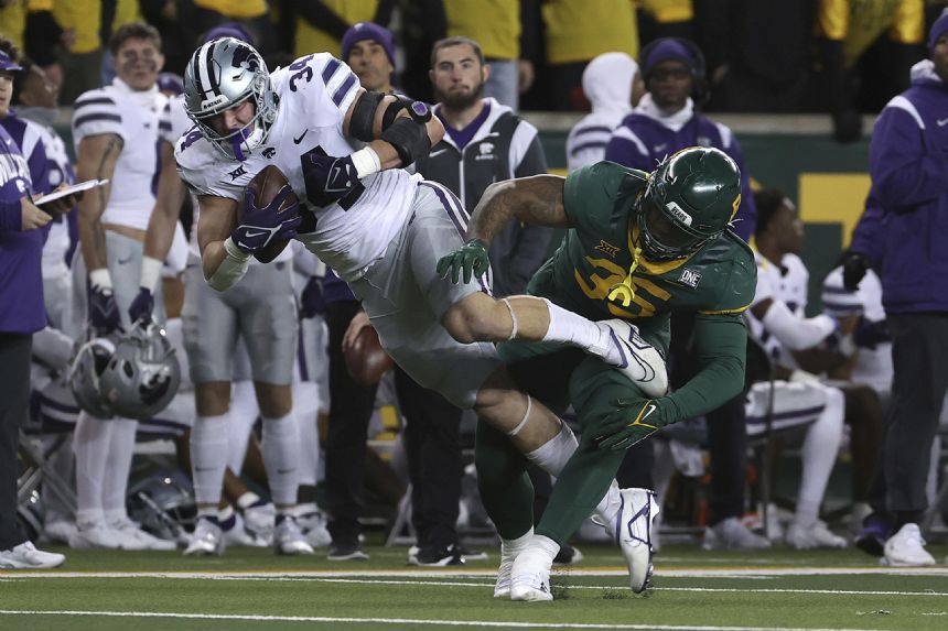 Super sub Howard leads No. 23 K-State to 31-3 rout of Baylor