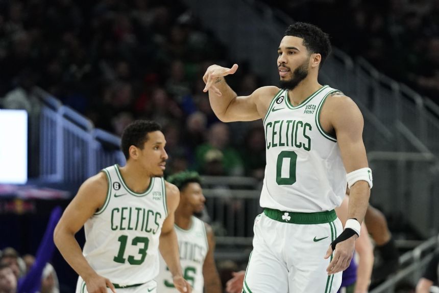 Tatum has 40 points, Celtics rout NBA-leading Bucks 140-99