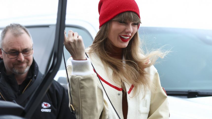 Taylor Swift's NFL playoff tour takes her to Buffalo for Chiefs game against Bills