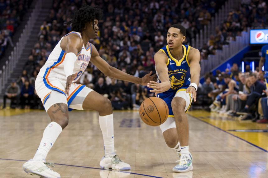 Thompson scores 42 points with 12 3s, Warriors beat Thunder