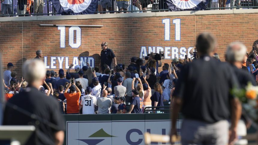 Tigers retire Hall of Famer Jim Leyland's No. 10 next to World Series winner Sparky Anderson on wall