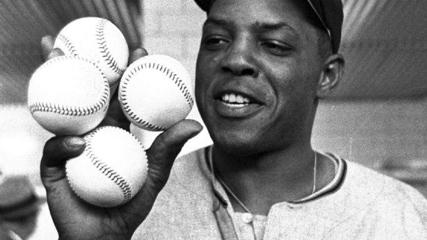 Timeline of Willie Mays' career