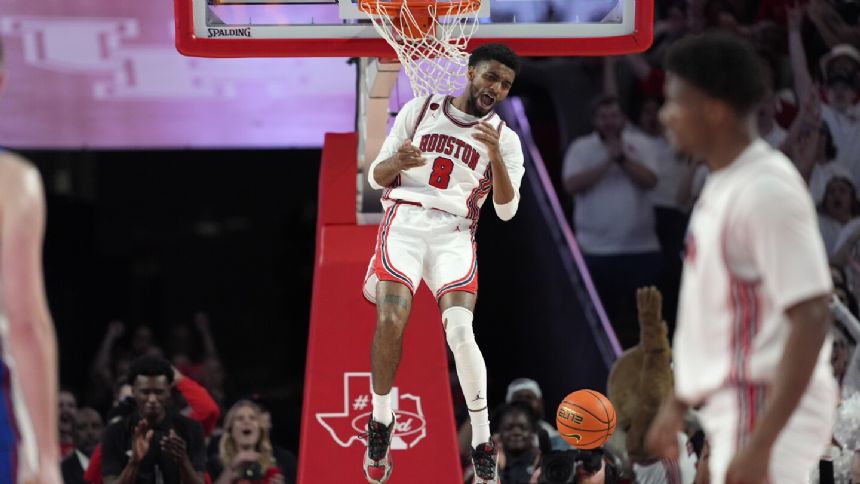 Top-ranked Houston claims Big 12 regular-season title with 76-46 win over No. 14 Kansas