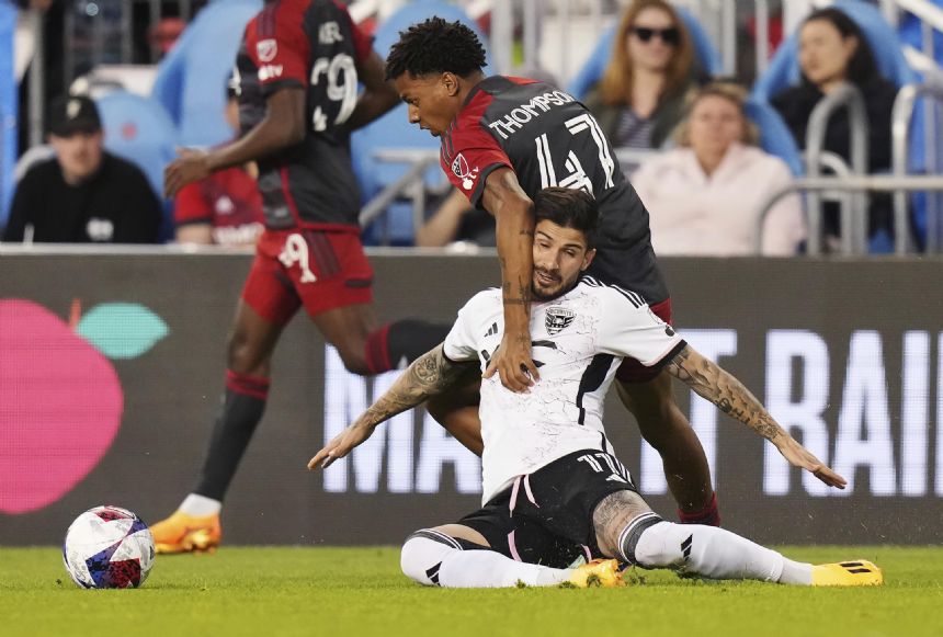 Toronto cools off DC United with 2-1 victory