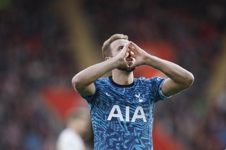 Tottenham wastes 2-goal lead to draw 3-3 with Southampton