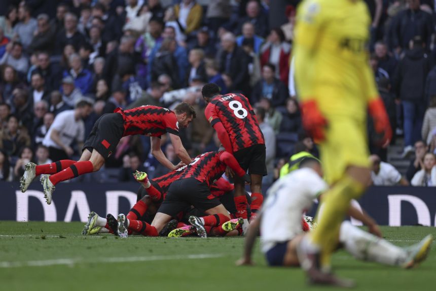 Tottenham's top-4 hopes hit with 3-2 EPL loss to Bournemouth