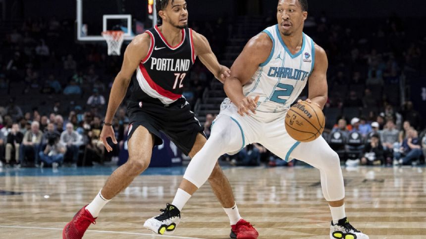 Trail Blazers beat Hornets 89-86 to snap 10-game skid