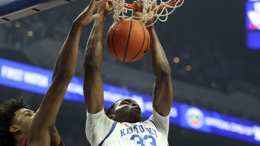 Ugonna Onyenso has 10 blocks as No. 22 Kentucky beats Mississippi to end three-game home skid