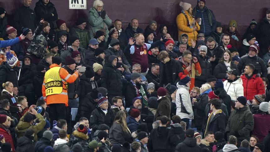 UK police probe ticket problem that sparked violence and arrests of Polish fans at Aston Villa game