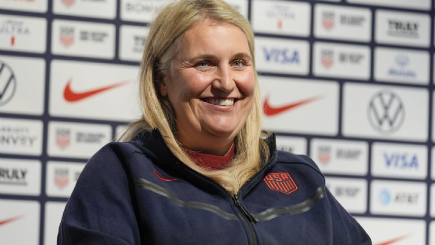 US women's coach Emma Hayes sidesteps equal pay question if high-priced star takes over American men