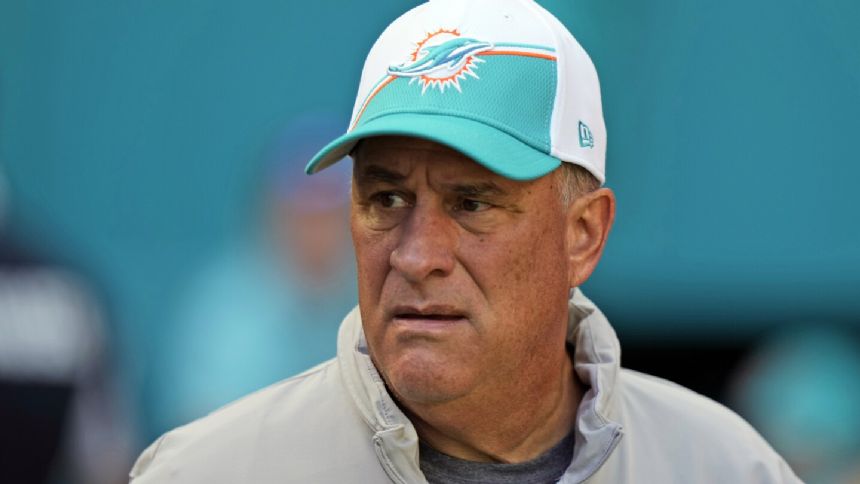 Vic Fangio has been hired by the Philadelphia Eagles to be their ...