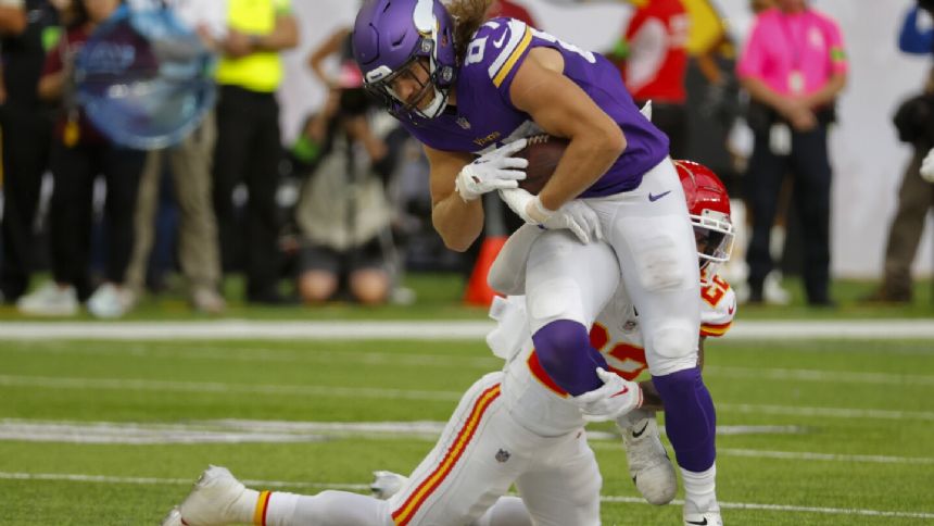 Josh Oliver Could Be the Key To Unlocking the Minnesota Vikings Offense