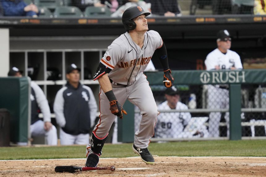 Villar homers twice, Giants hit 7 in romp over White Sox