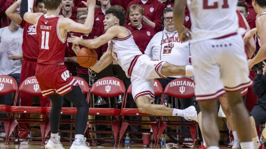 Ware helps Indiana outlast Wisconsin 74-70 in game delayed by fire alarm in second half