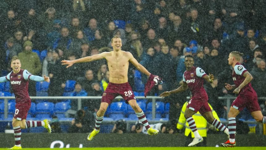 West Ham grabs 2 stoppage-time goals to win after Beto scores and misses penalty for Everton