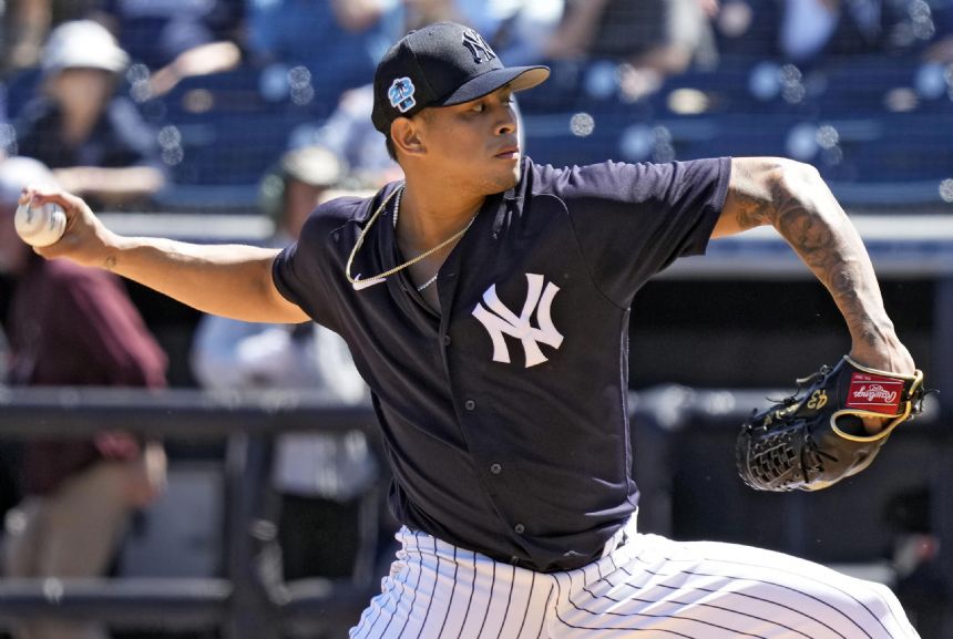 Yanks' Loaisiga to have elbow surgery, out until August