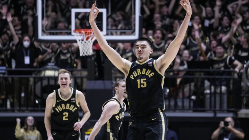 Zach Edey's double-double, Braden Smith's 19 points lead No. 2 Purdue past Indiana 79-59