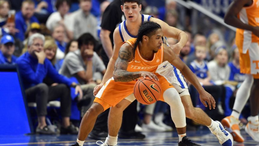 Zakai Zeigler, Josiah-Jordan James each score 26 as No. 5 Tennessee handles No. 10 Kentucky 103-92