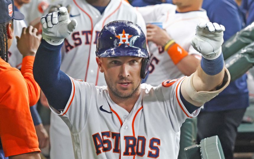 Mariners vs Astros Betting Odds, Free Picks, and Predictions (10/11/2022)