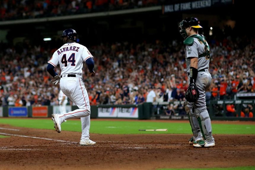 White Sox vs Astros Betting Odds, Free Picks, and Predictions (4/2/2023)