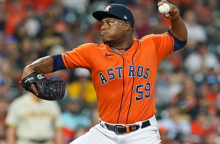 Rangers vs Astros Betting Odds, Free Picks, and Predictions (4/15/2023)