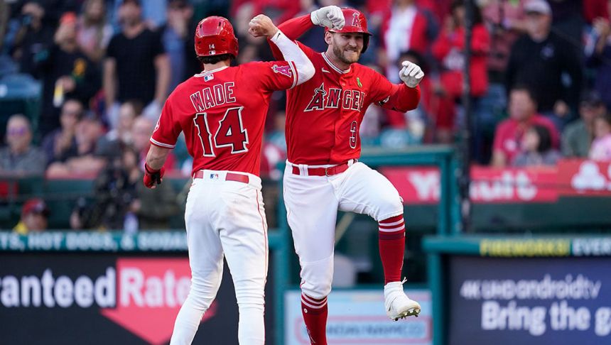 Angels beat Rangers 7-3 for third straight