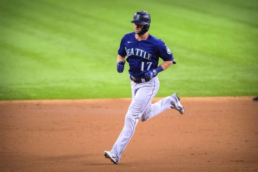 Rangers vs Mariners Betting Odds, Free Picks, and Predictions (5/8/2023)