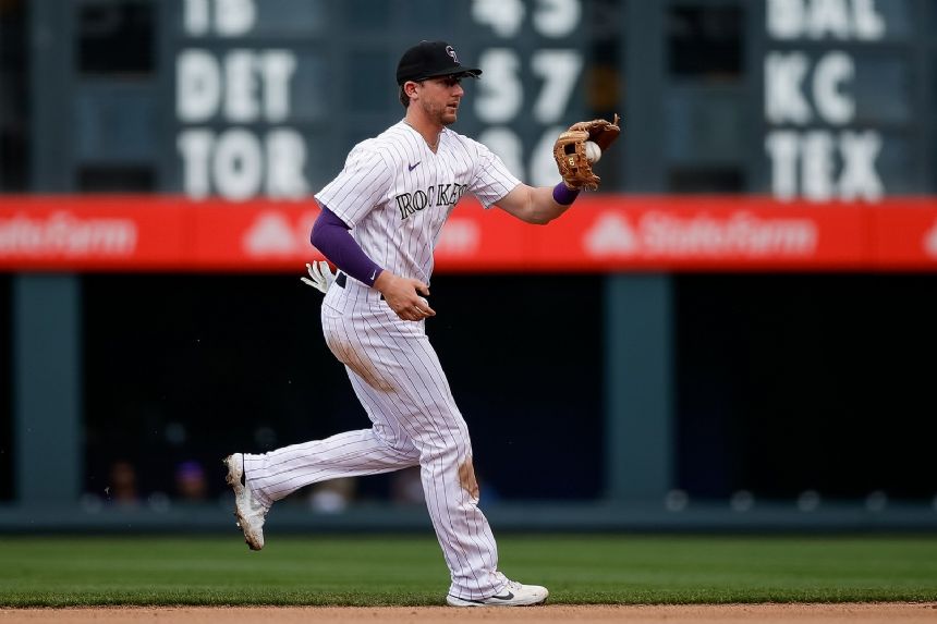 Tovar hits 3-run double to spark the Rockies past Dodgers