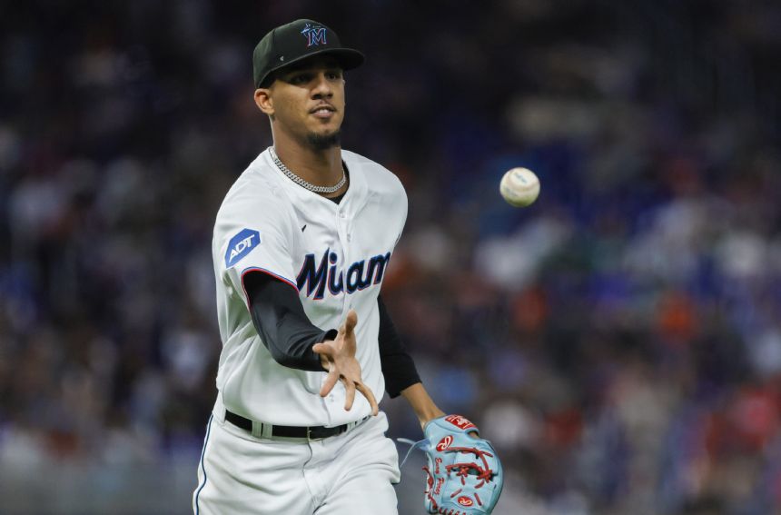 Reds vs. Marlins Betting Odds, Free Picks, and Predictions - 6:40 PM ET (Mon, Aug 5, 2024)