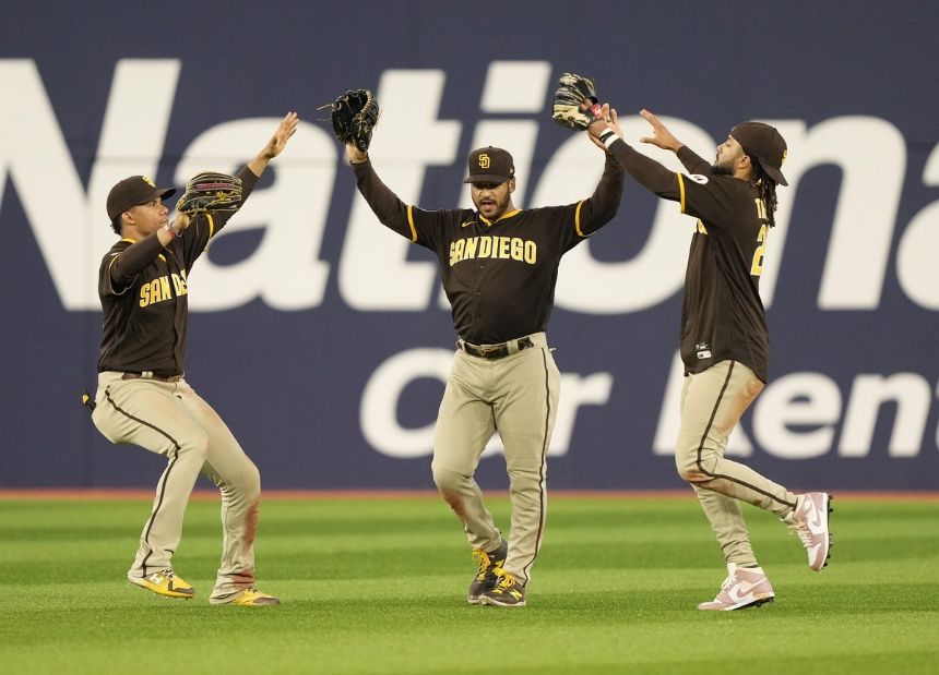 Padres vs Marlins Betting Odds, Free Picks, and Predictions (8/9/2024)