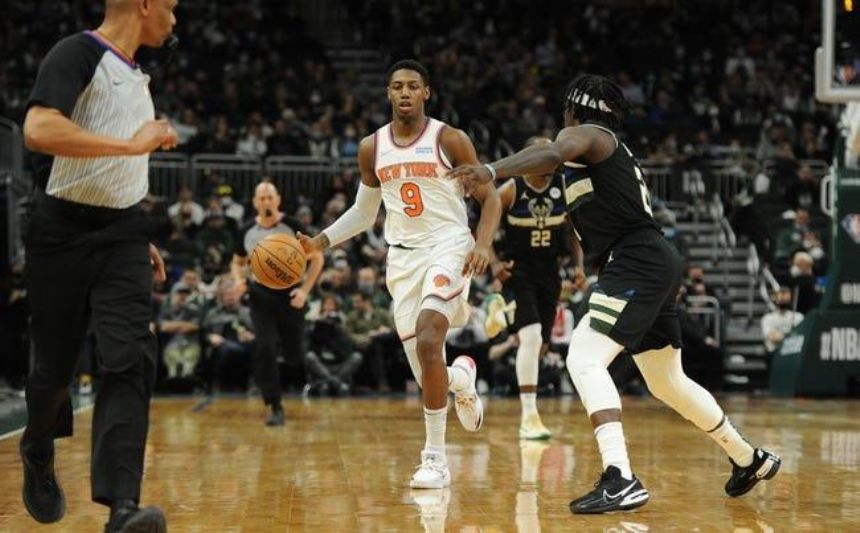 Knicks vs. Bucks Betting Odds, Free Picks, and Predictions - 8:10 PM ET (Fri, Oct 28, 2022)