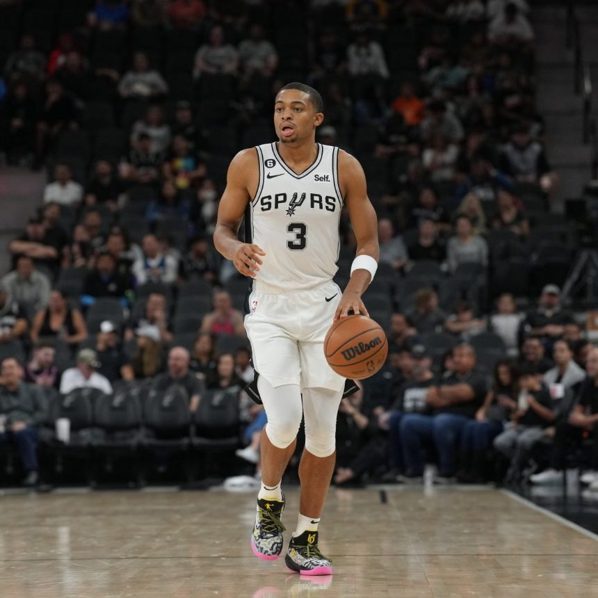 Clippers vs Spurs Betting Odds, Free Picks, and Predictions (11/4/2022)