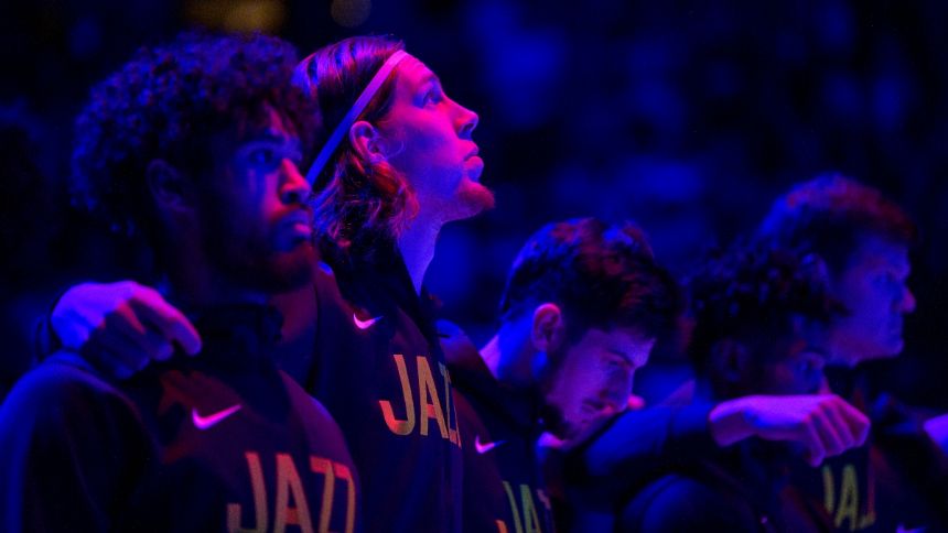 Cavaliers vs Jazz Betting Odds, Free Picks, and Predictions (1/10/2023)