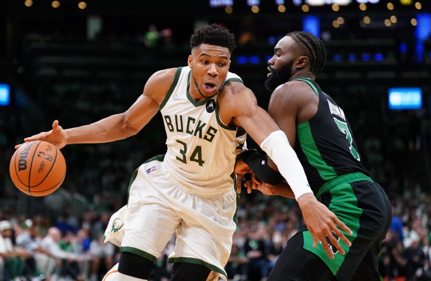 Bucks vs. Heat NBA Playoffs Game 5 Prediction: Expert Picks, Odds, Stats &  Best Bets – Wednesday, April 26, 2023 - Bleacher Nation