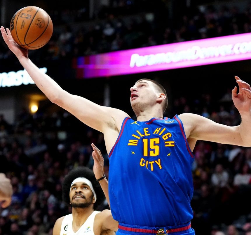 Warriors vs Nuggets Betting Odds, Free Picks, and Predictions (11/8/2023)