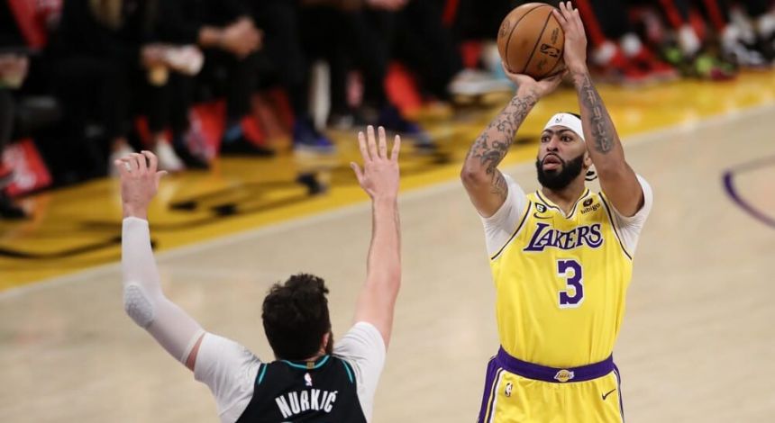 Lakers vs Cavaliers Betting Odds, Free Picks, and Predictions (11/25/2023)