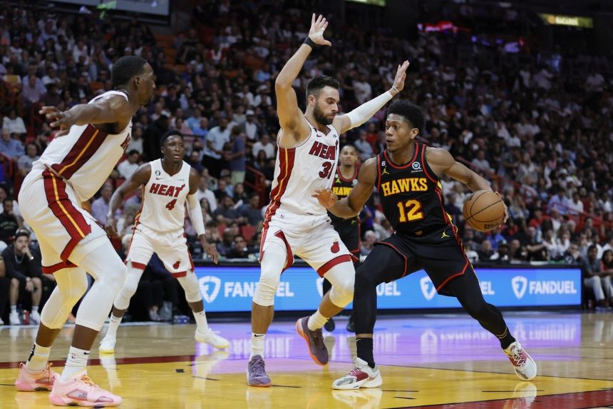 Bulls vs Heat Betting Odds, Free Picks, and Predictions (12/16/2023)