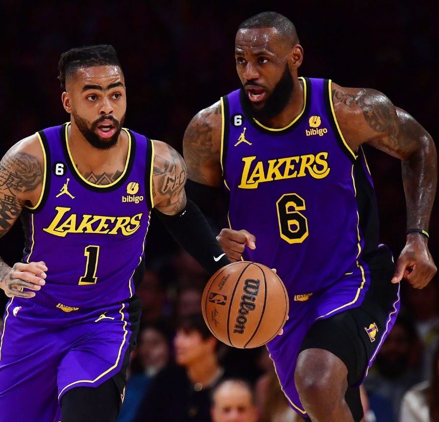 Lakers vs Clippers Betting Odds, Free Picks, and Predictions (1/23/2024)