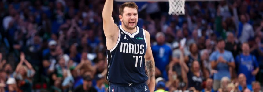 Suns vs Mavericks Betting Odds, Free Picks, and Predictions (2/22/2024)