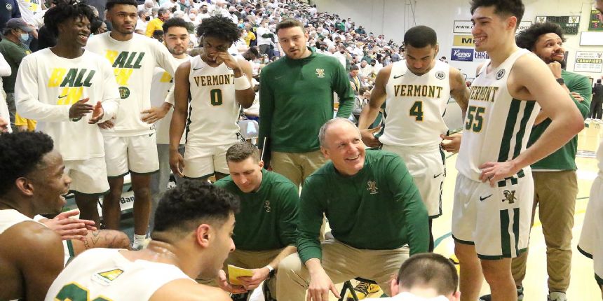 Brown vs. Vermont Betting Odds, Free Picks, and Predictions - 7:00 PM ET (Mon, Nov 7, 2022)