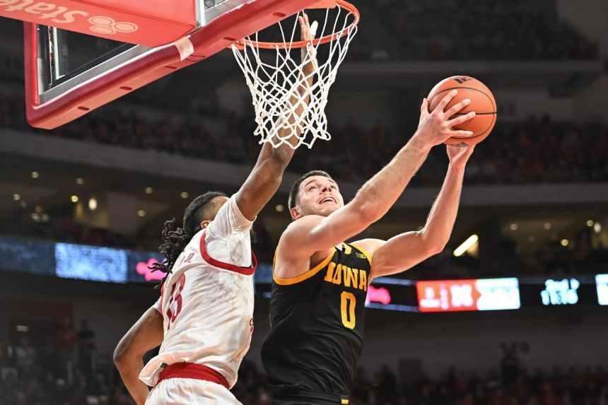 Iowa vs Rutgers Betting Odds, Free Picks, and Predictions (1/8/2023)