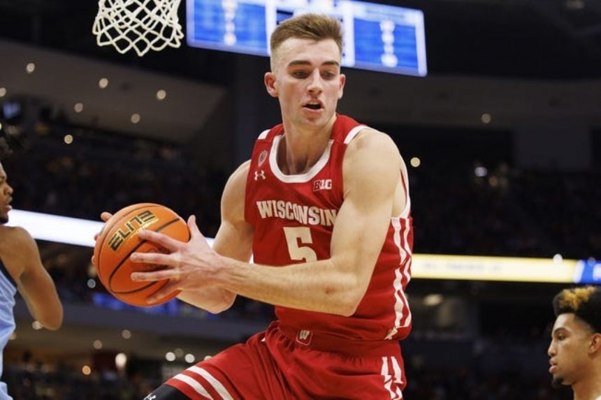 Iowa vs Wisconsin Betting Odds, Free Picks, and Predictions (2/22/2023)