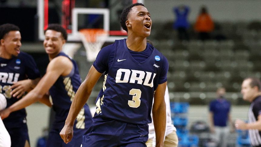 Oral Roberts vs South Dakota State Betting Odds, Free Picks, and Predictions (2/25/2023)